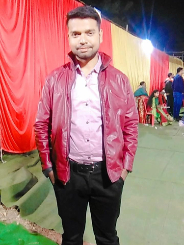 Occupation : Customer Service Professional Matrimony Profile Abhay03